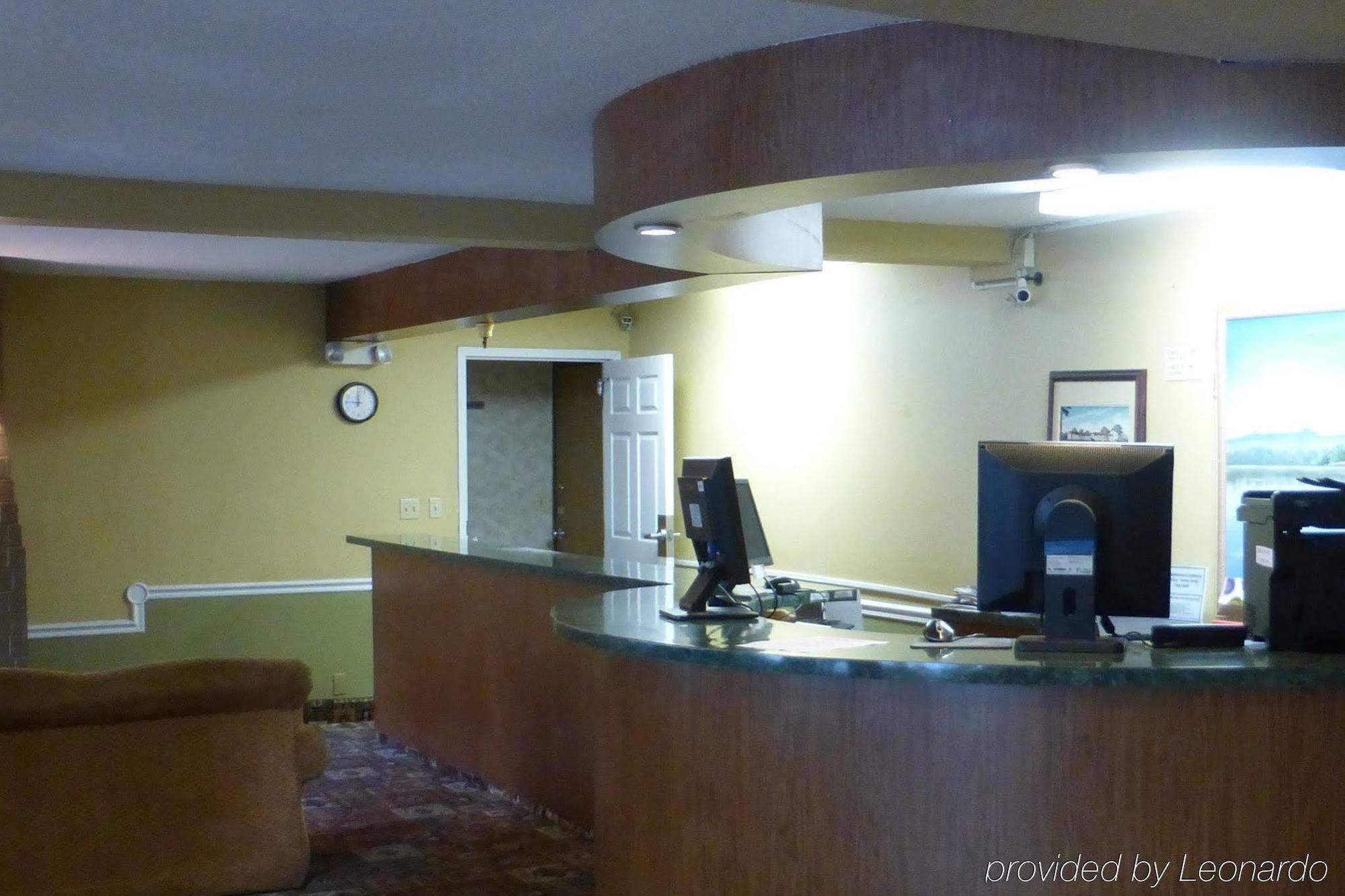 Norwood Inn And Suites - Minneapolis-St Paul Roseville Eksteriør billede